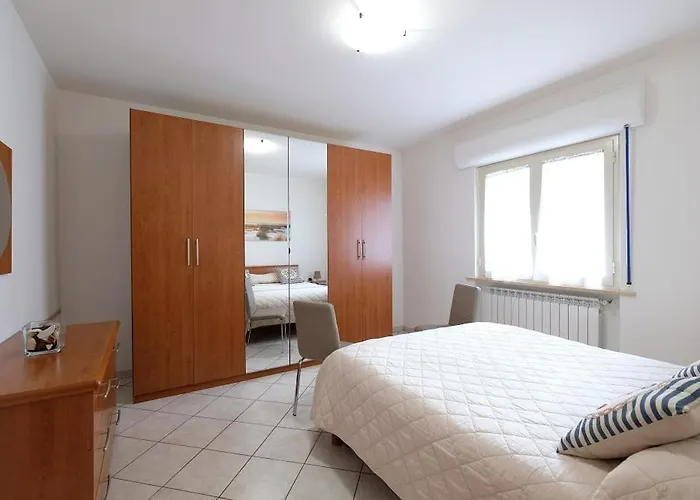 Marina 2 Apartment Pineto